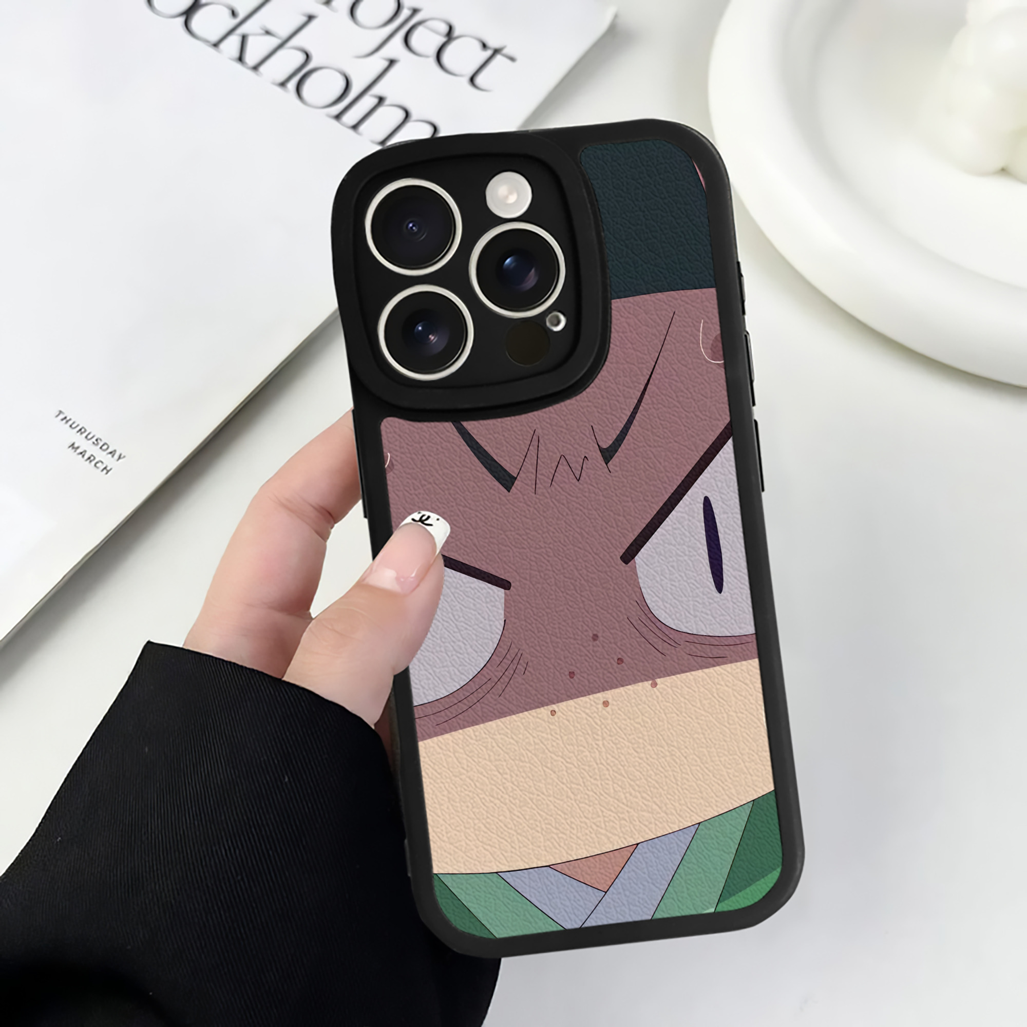 薬屋のひとりごと The Apothecary Diaries 【iPhone 16シリーズ対応】シリコンスマホケース（レザー調） 材質：シリコン